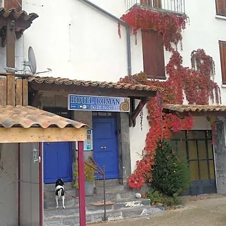 Auberge Roman Hotel