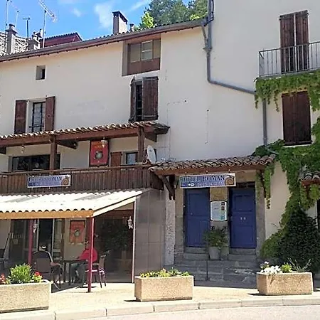 Auberge Roman Hotel La Javie